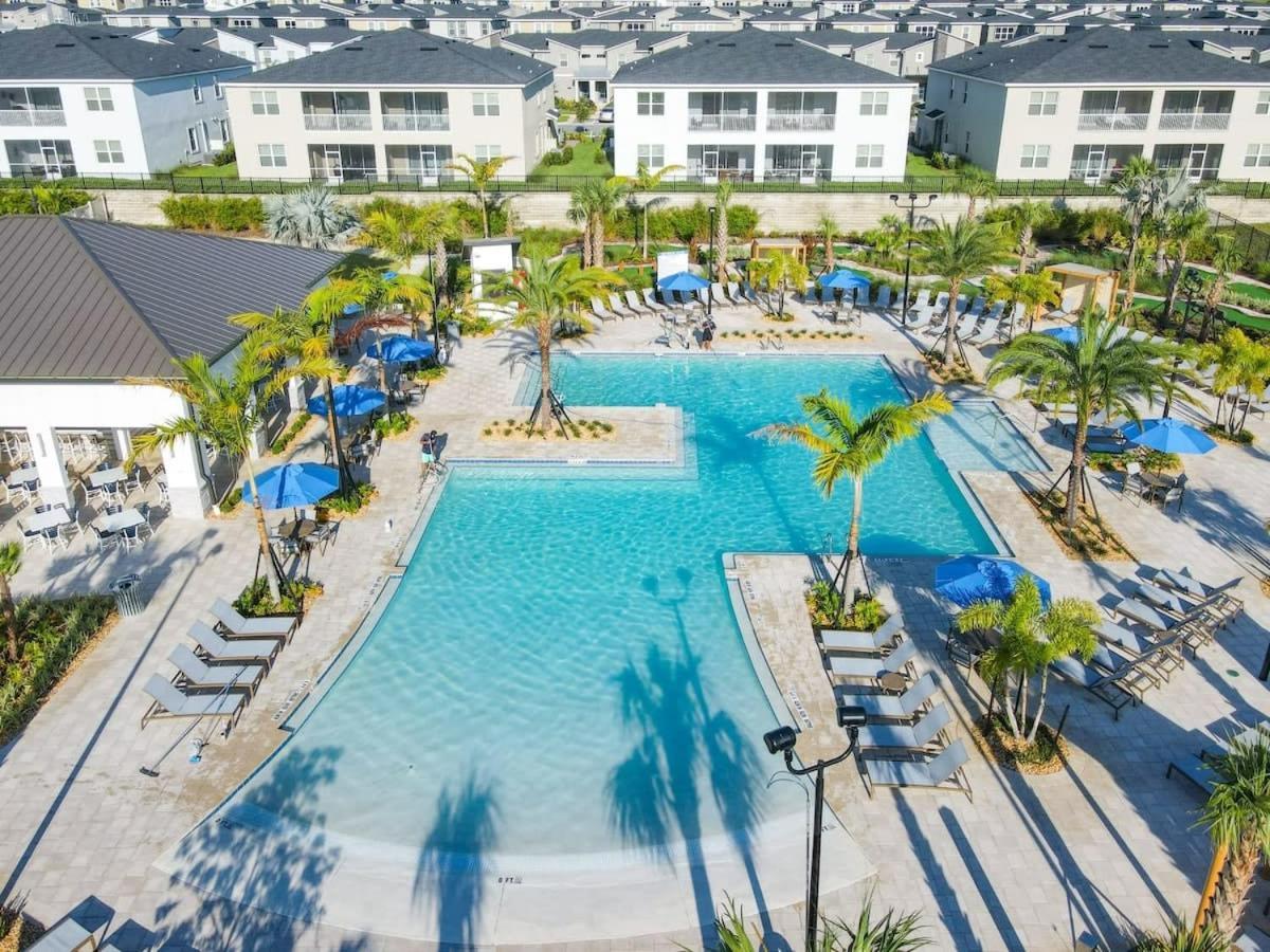 Superb Thematic 2Br Condo With 2 Clubhouses Kissimmee Bagian luar foto