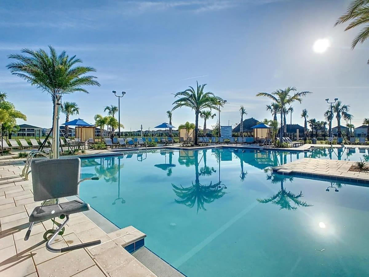 Superb Thematic 2Br Condo With 2 Clubhouses Kissimmee Bagian luar foto