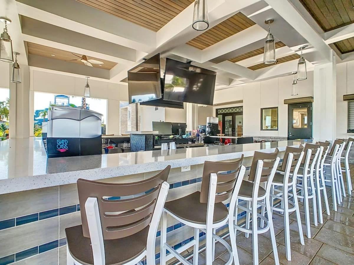 Superb Thematic 2Br Condo With 2 Clubhouses Kissimmee Bagian luar foto